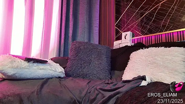 eroseliam online show from November 23, 7:13 pm