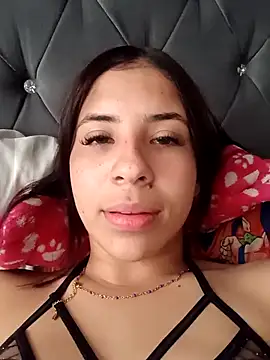 Snapshot of Liagni0 chatting on October 29, 3:47 pm Liagni0 online show from October 29, 3:47 pm