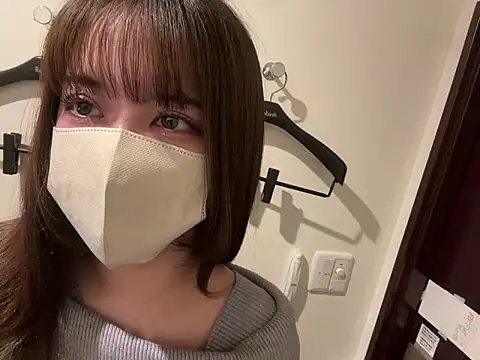 Snapshot of puripote_pupus2 chatting on January 19, 3:32 am puripote pupus2 online show from January 19, 3:32 am