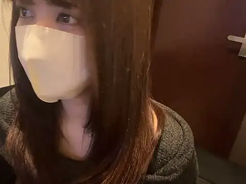 Snapshot of puripote_pupus2 chatting on February 8, 9:02 am puripote pupus2 online show from February 8, 9:02 am