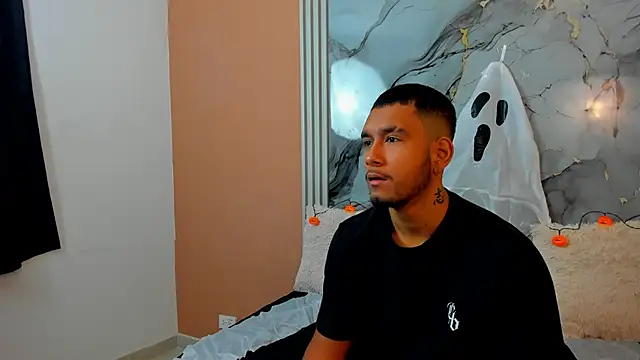  online show from October 28, 11:14 am