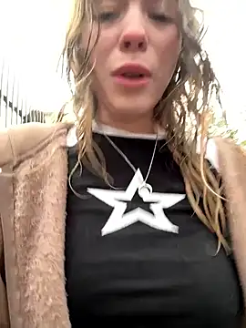 Snapshot of Mimiumuy chatting on September 23, 1:58 pm Mimiumuy online show from September 23, 1:58 pm