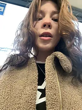 Snapshot of Mimiumuy chatting on October 18, 2:18 pm Mimiumuy online show from October 18, 2:18 pm