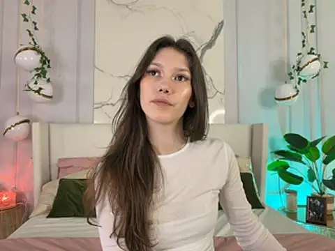Snapshot of MaryNixon_ chatting on May 21, 5:14 am MaryNixon online show from May 21, 5:14 am