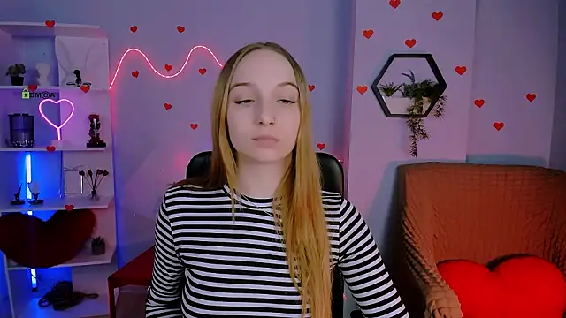 keylas moan online show from February 8, 10:18 am