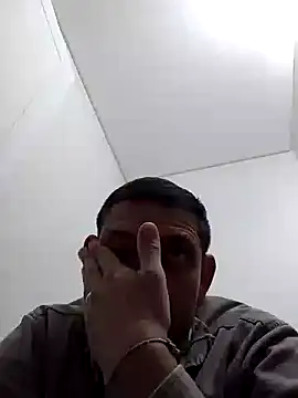 Snapshot of Az-09Ga chatting on November 5, 7:14 pm Az-09Ga online show from November 5, 7:14 pm