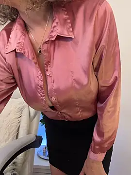 Paty chic online show from June 11, 2:48 pm
