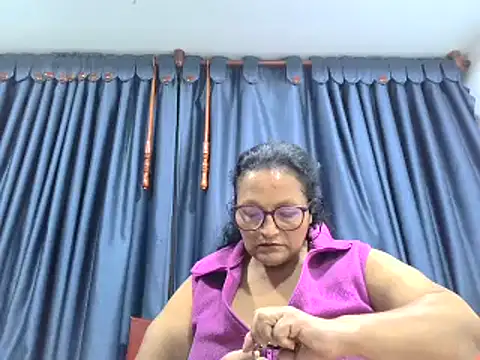  Cristal online show from November 1, 2:24 am