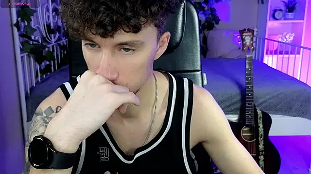 mark caron online show from November 25, 8:09 pm