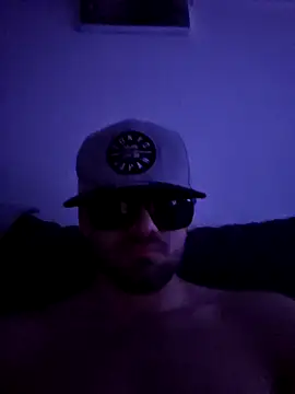 Snapshot of Lucari27 chatting on September 8, 11:48 pm Lucari27 online show from September 8, 11:48 pm