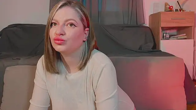 Mia Kamp online show from October 24, 4:03 pm