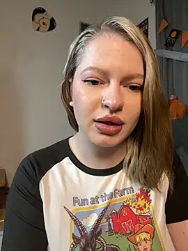 Mia Kamp online show from October 29, 8:21 pm