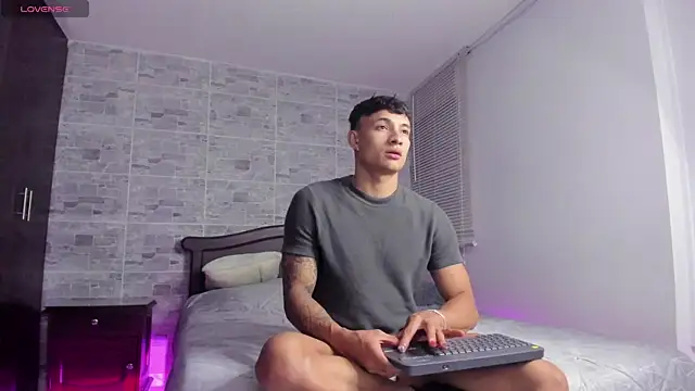 DavisFirb online show from November 20, 2:45 am