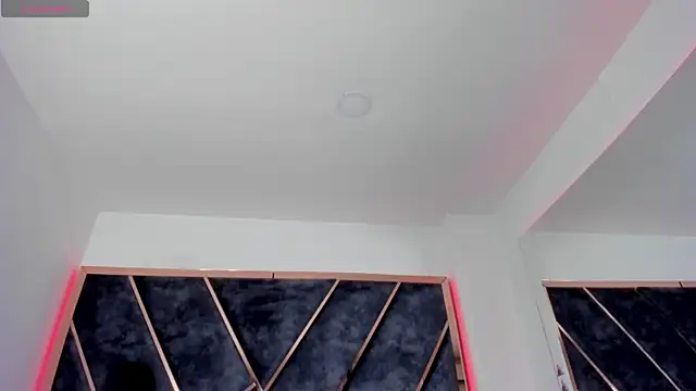 Snapshot of SusanaHenao chatting on October 2, 7:21 pm SusanaHenao online show from October 2, 7:21 pm