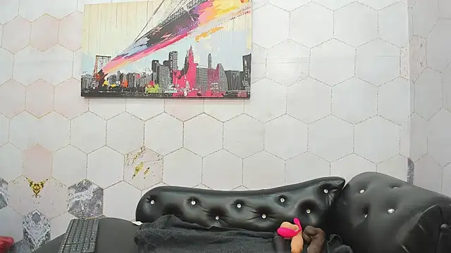 Anaa Fuentess online show from May 7, 11:37 am