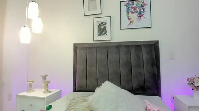 Snapshot of sakura_Gomez chatting on August 9, 1:40 am sakura Gomez online show from August 9, 1:40 am