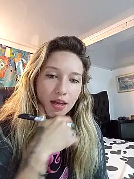 Snapshot of Licethf00x chatting on October 4, 12:08 am Licethf00x online show from October 4, 12:08 am