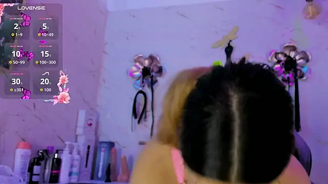Natasha-Adams online show from April 26, 9:12 pm