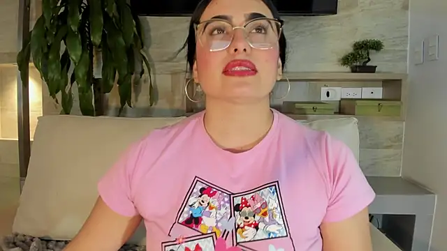 sofiiacarson online show from July 26, 11:44 pm