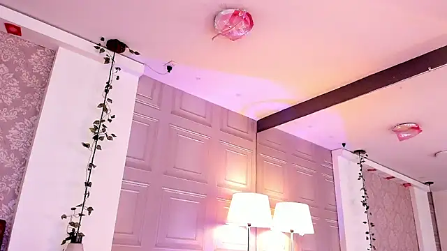 Snapshot of AnyaJay chatting on October 9, 10:19 pm AnyaJay online show from October 9, 10:19 pm