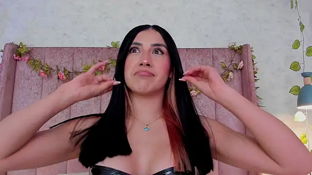 Snapshot of AnyaJay chatting on November 22, 9:14 pm AnyaJay online show from November 22, 9:14 pm