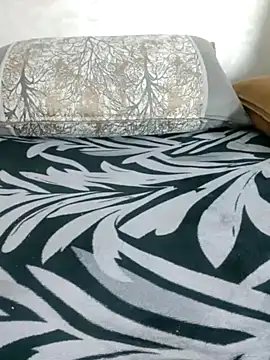 Snapshot of Hot-lino chatting on September 21, 12:40 pm Hot-lino online show from September 21, 12:40 pm