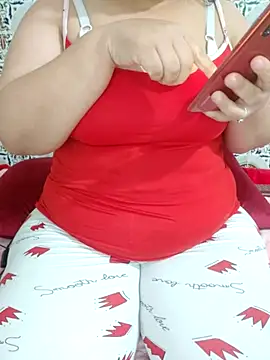 Snapshot of Hot-lino chatting on March 4, 12:05 am Hot-lino online show from March 4, 12:05 am