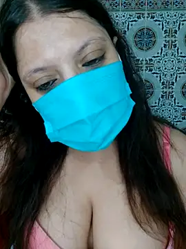 Hot-lino online show from July 8, 2:38 am