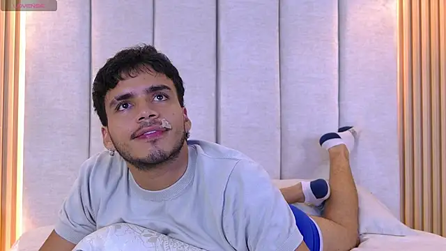 AlexanderJordan online show from October 13, 9:48 pm