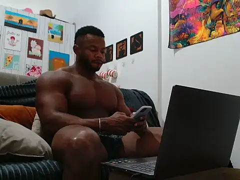 Snapshot of vlarkstone chatting on March 1, 5:26 pm vlarkstone online show from March 1, 5:26 pm