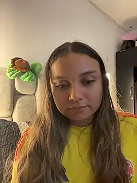 AnnyLopezzz  online show from June 28, 4:51 am