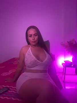 Snapshot of kattywil chatting on March 3, 5:46 am kattywil online show from March 3, 5:46 am