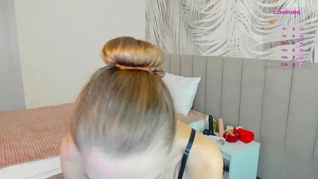 KiaraCaley online show from November 13, 2:10 am