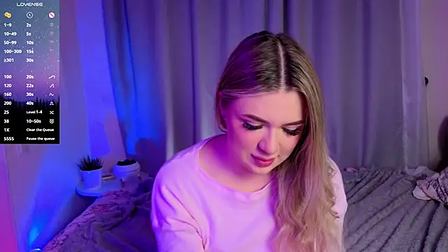 Snapshot of AliaBuerstatte chatting on November 5, 7:03 pm AliaBuerstatte online show from November 5, 7:03 pm