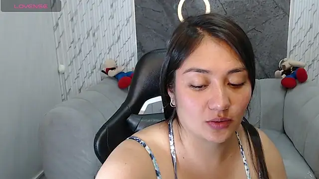 Ivony18 b online show from December 14, 3:17 pm