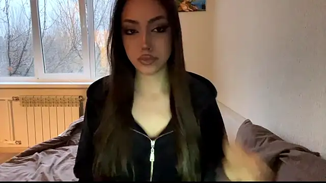 Snapshot of Leaf_Unto chatting on November 8, 12:16 pm Leaf Unto online show from November 8, 12:16 pm