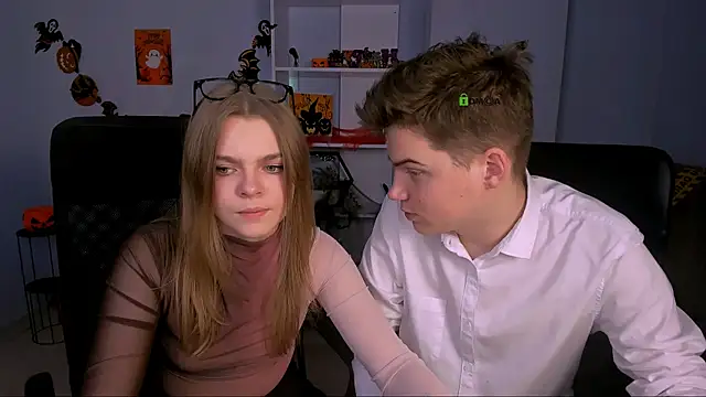 veronica bubble online show from October 27, 8:13 pm