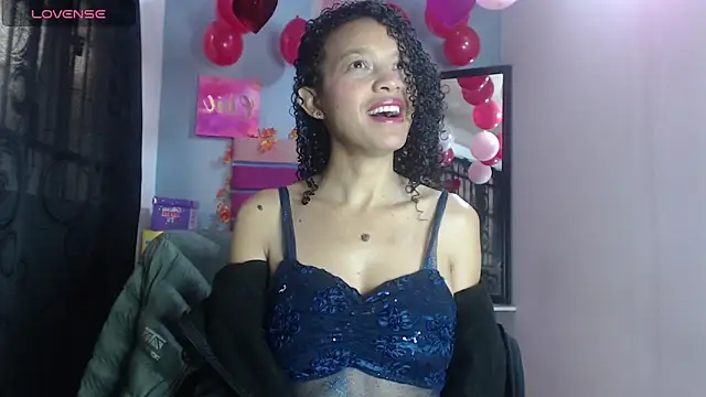 alma azul online show from September 15, 1:00 pm