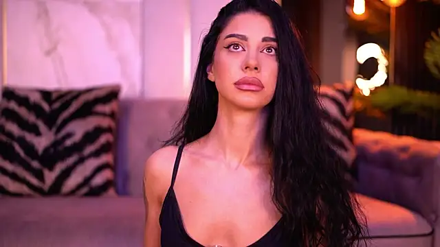 Snapshot of ArinaCarter chatting on October 28, 6:21 pm ArinaCarter online show from October 28, 6:21 pm