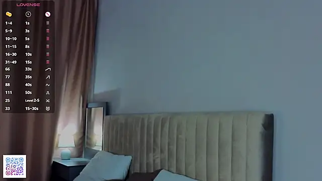 AngelenaCrittendon online show from November 21, 6:17 pm