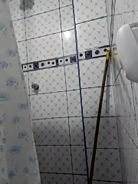 Exotic19cm online show from December 3, 11:03 pm