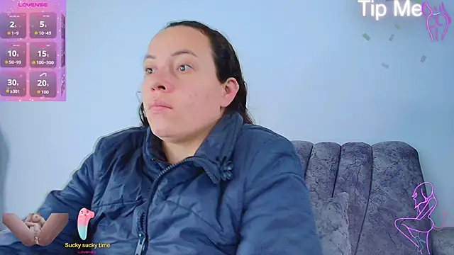 Snapshot of _honey12 chatting on October 16, 11:55 am  honey12 online show from October 16, 11:55 am