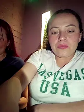 Snapshot of _honey12 chatting on October 25, 2:08 am  honey12 online show from October 25, 2:08 am