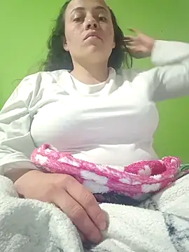 Snapshot of _honey12 chatting on October 30, 1:40 am  honey12 online show from October 30, 1:40 am