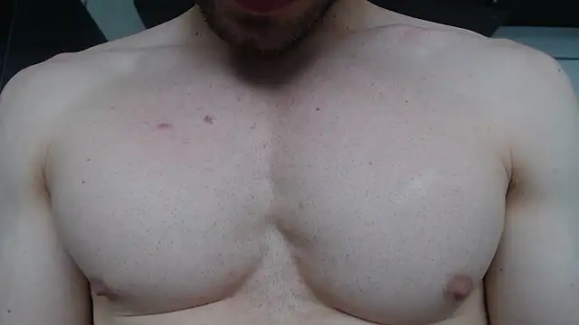 Snapshot of Rocky_Muscle chatting on December 2, 4:46 pm Rocky Muscle online show from December 2, 4:46 pm