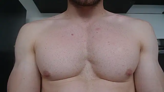 Snapshot of Rocky_Muscle chatting on December 13, 8:04 pm Rocky Muscle online show from December 13, 8:04 pm