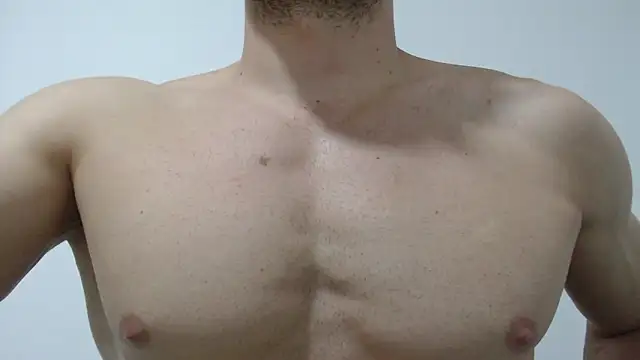 Snapshot of Rocky_Muscle chatting on March 25, 3:01 am Rocky Muscle online show from March 25, 3:01 am