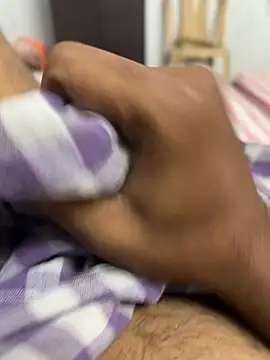 usermood2000 online show from January 9, 6:16 am