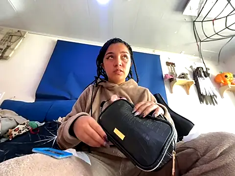 amanne misa online show from October 10, 6:51 pm