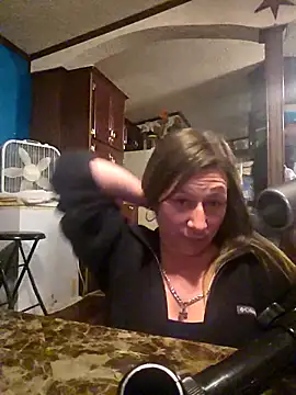 Snapshot of Bigdickdavis6969 chatting on February 19, 6:20 am Bigdickdavis6969 online show from February 19, 6:20 am